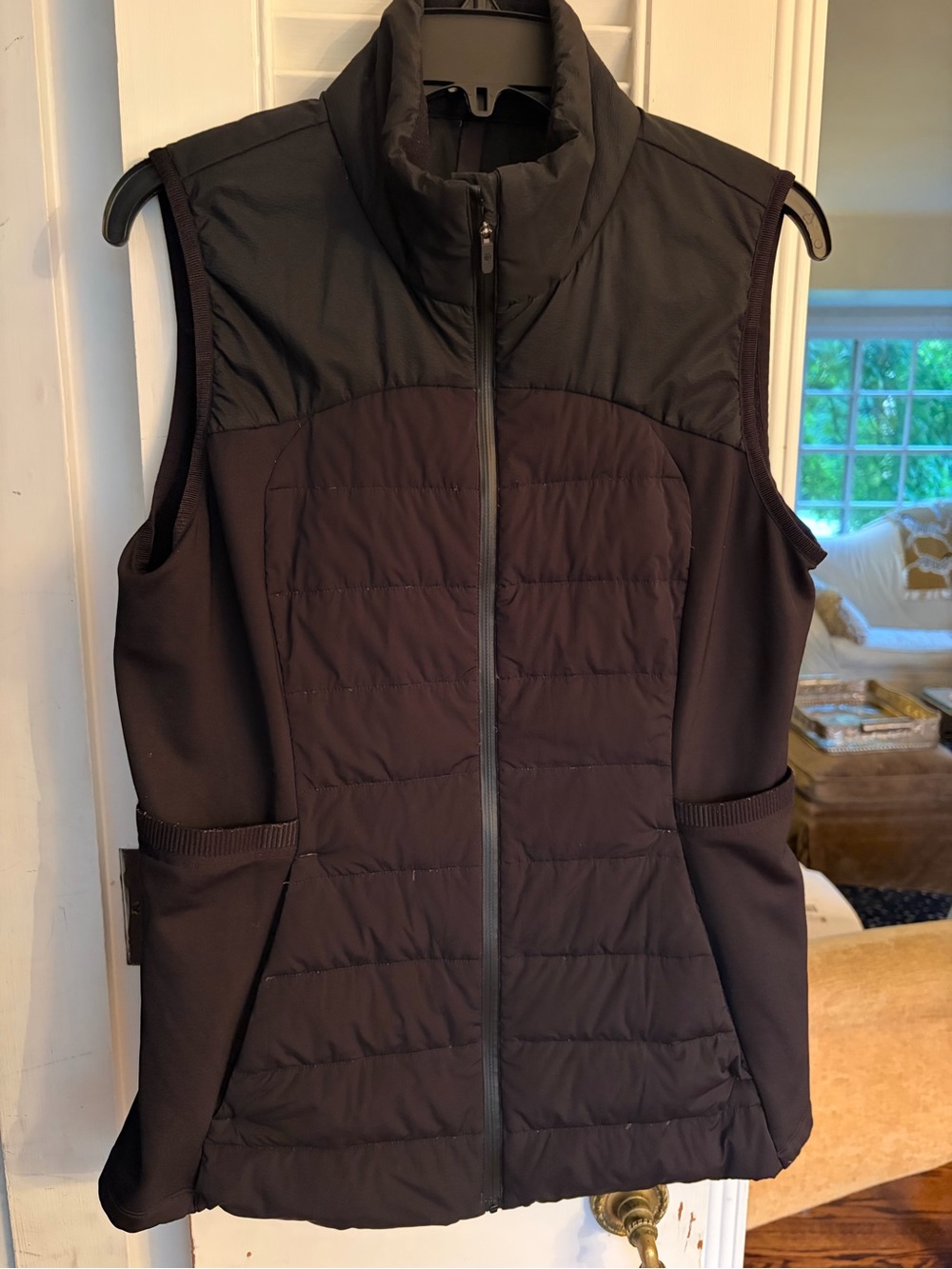 Women’s Lululemon “Down for it All” Quilted down Black Sleeveless Puffer Vest